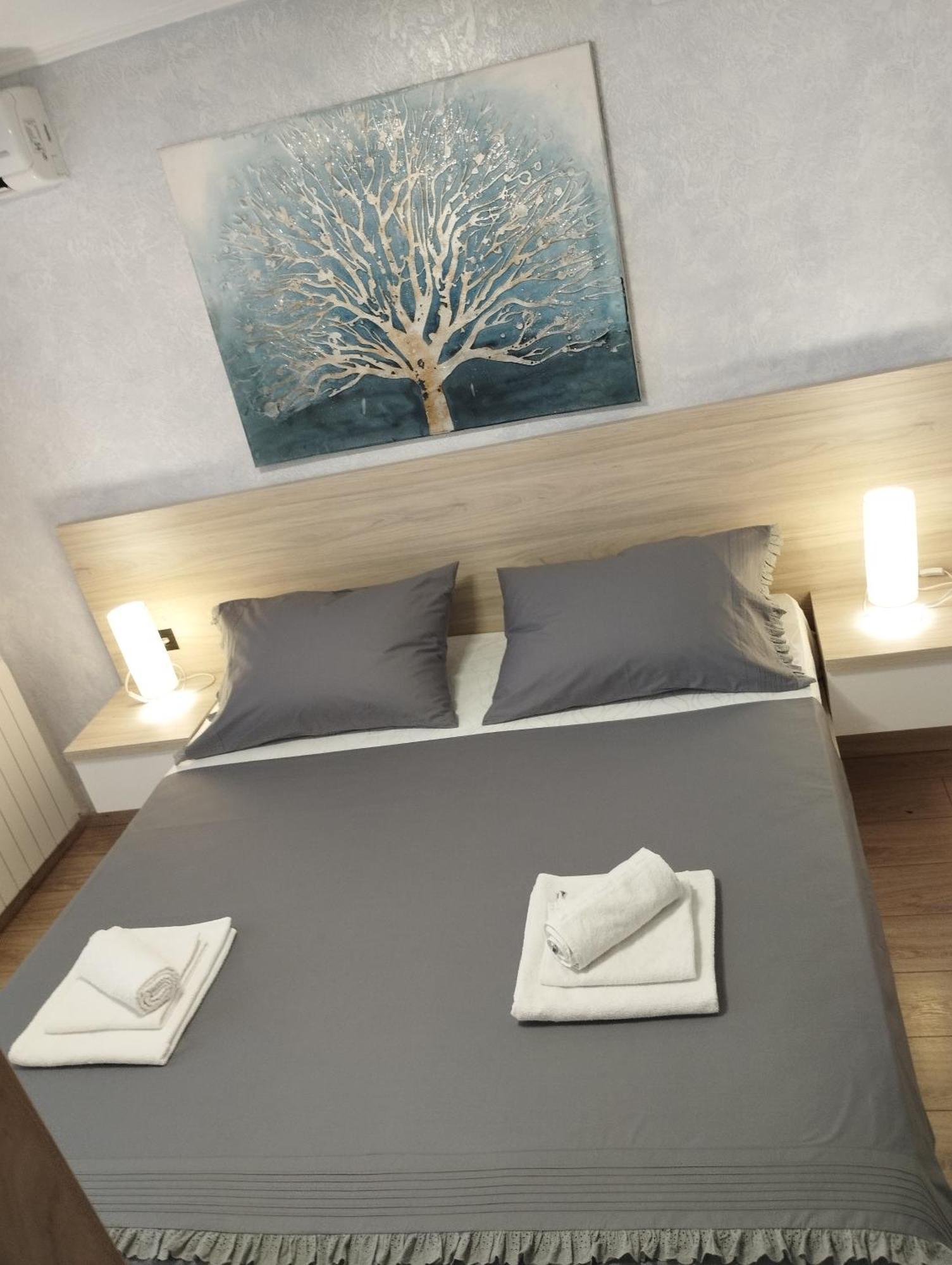 David I Rino Apartman Brela Szoba fotó